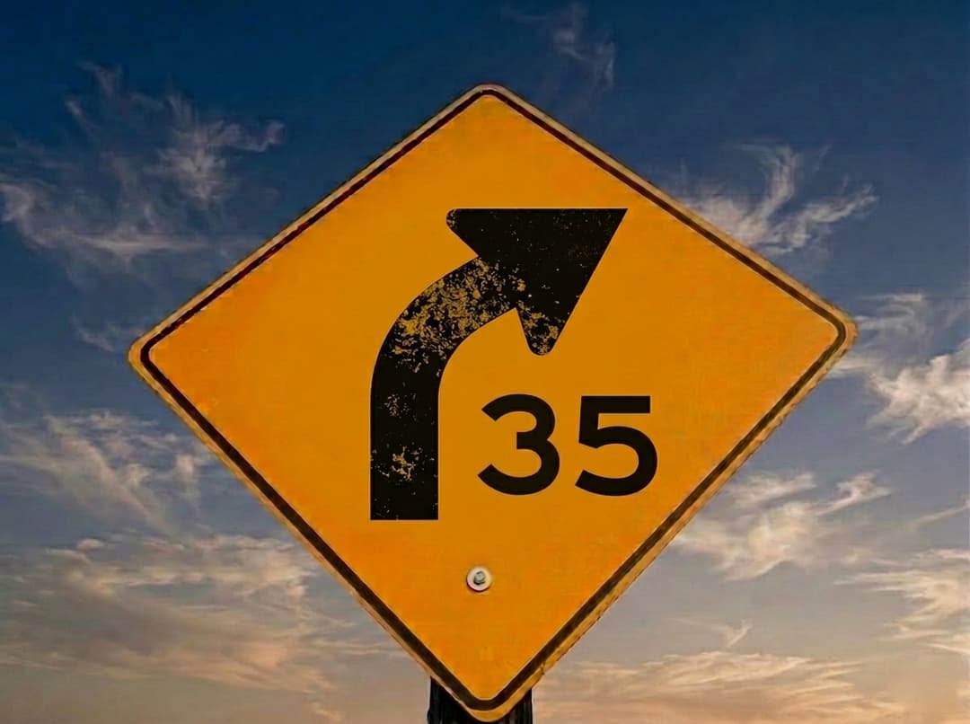 35 Degree Right Turn